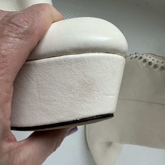 Dolce Vita Boot 9  Liv Off White Leather Studded Ankle Platform - Picture 8 of 12